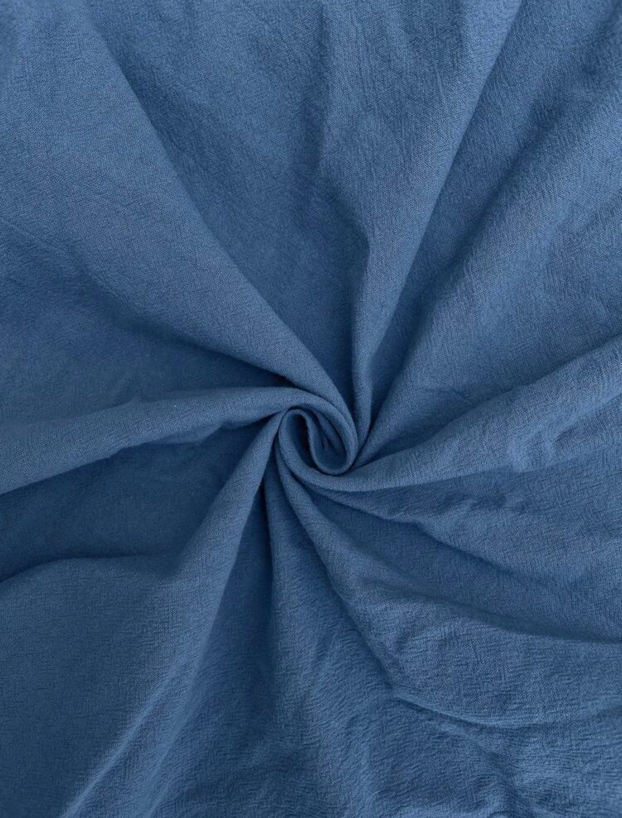 Robe Maxi Bleue Sans Manches – Col V & Détail Lacet Dos