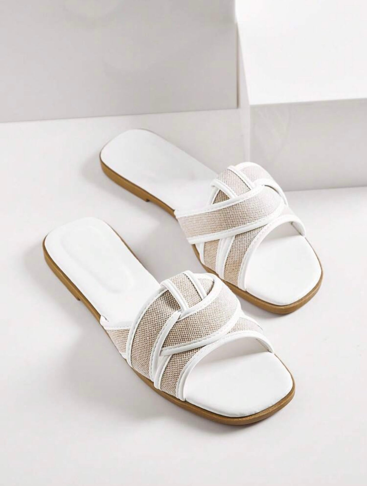 Sandales de Plage Élégance – Collection Été